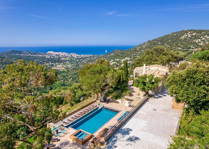 Vila Casanova Santa-Reparata-di-Balagna